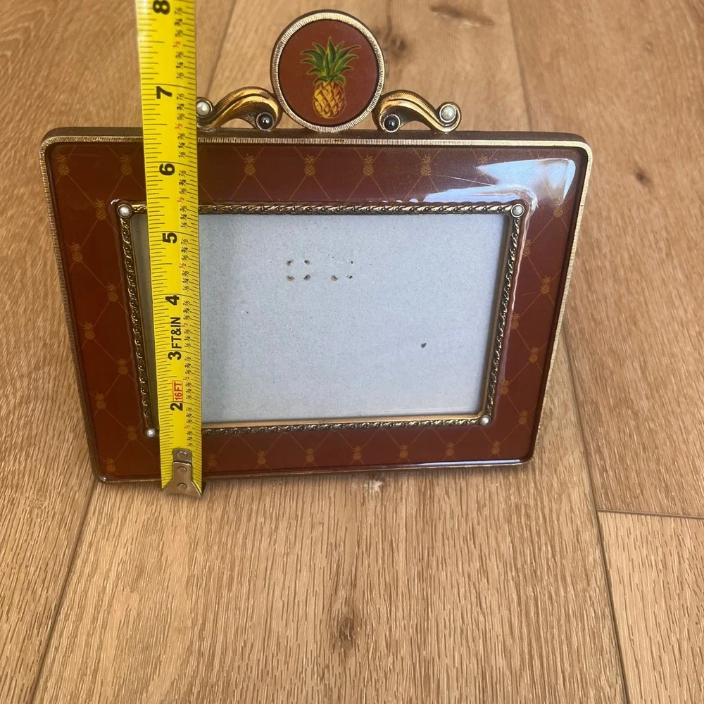 Vintage Pineapple Enamel Picture Frame Gold Tone Brown 4x6 Tabletop Decor